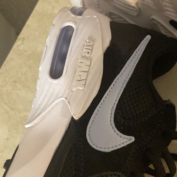 - NWT ladies Nike Air Max Excee athletic shoe in size 6 - Picture 9 of 10